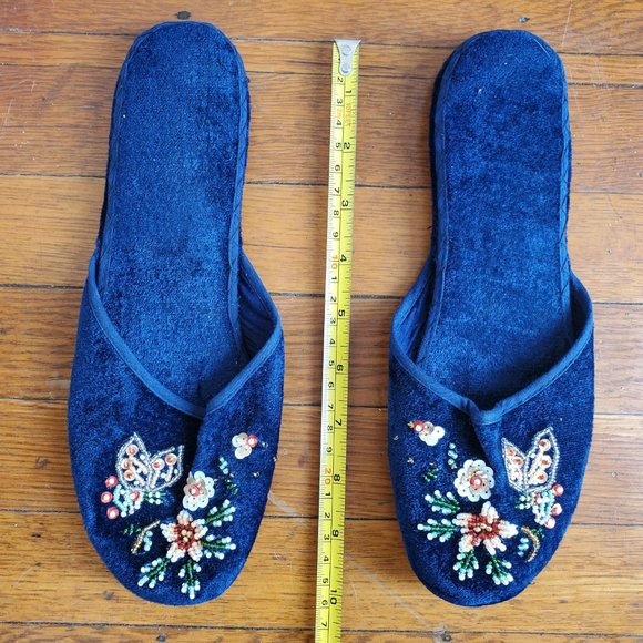 Beaded slip on shoes/slippers - Picture 2 of 5